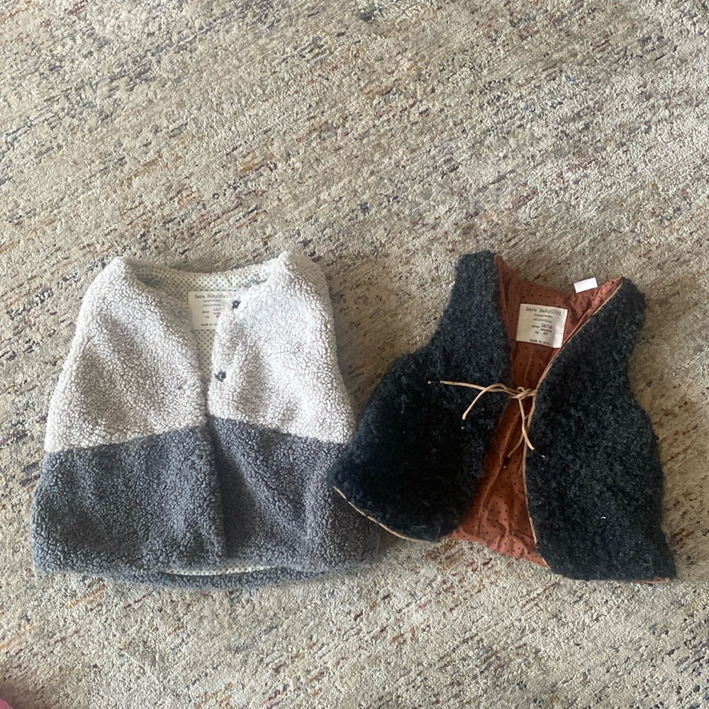 Two adorable Zara vests 12-18 monthes